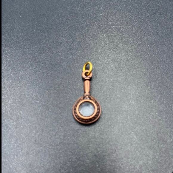 Joan Rivers Vintage Goldtone Lorgnette Opera Glasses Monocle Magnifying Charm - Picture 1 of 7